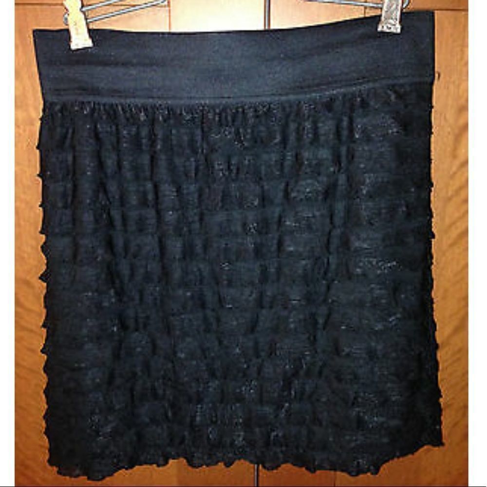 ✨Express Tiered Ruffle Mini Skirt✨ - Picture 4 of 7